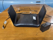Netgear Nighthawk AX8 RAX70 Black 8 Stream Tri-Band Wireless Wi-Fi Router Used