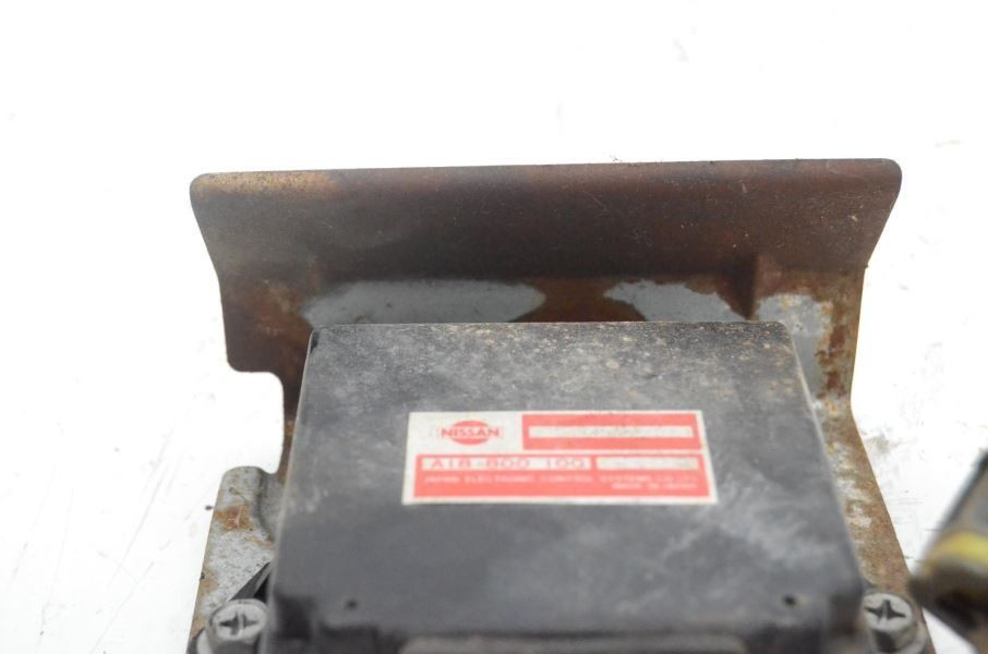 1984-1986 Nissan 300ZX Z31 2+0 Hot Start Assist Control Module A18