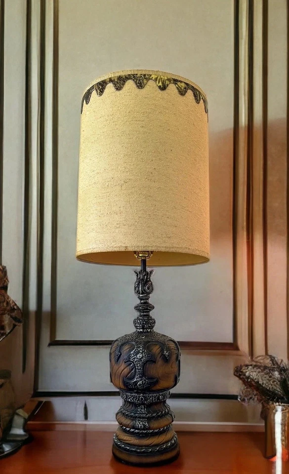 Vintage Retro Brutalist  Era Styled Table Lamp  - Image 3 of 4