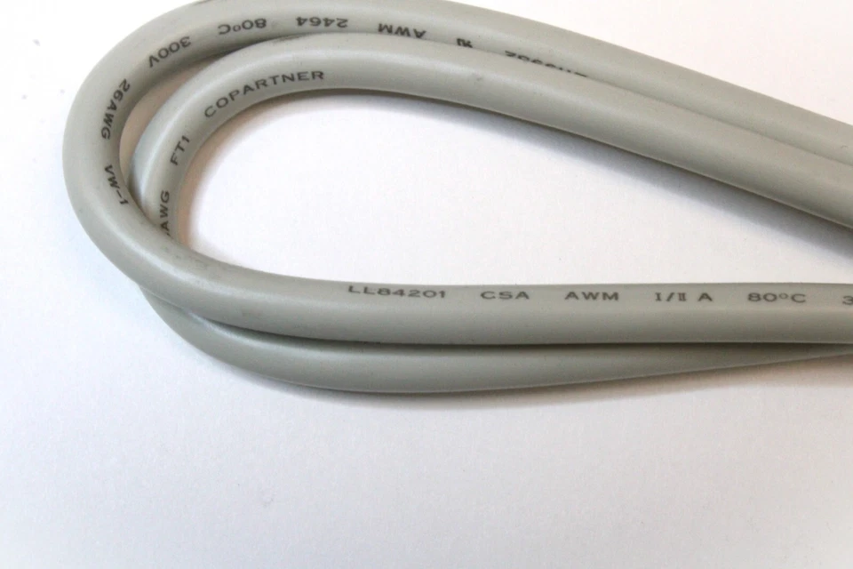 Supermicro CBL-0263L 30.3in 10pin to 10pin Internal USB Cable - Image 3 of 3