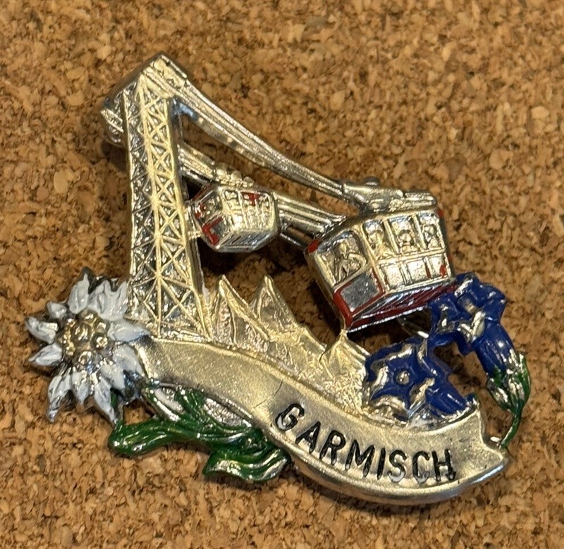 VINTAGE OBERAMMERGAU GERMANY 3D CABLE CAR TRAVEL SOUVENIR PIN   