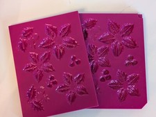 Heartfelt Creations Flower Shaping Molds HCFB1-5008 SMALL FESTIVE POINSETTIA