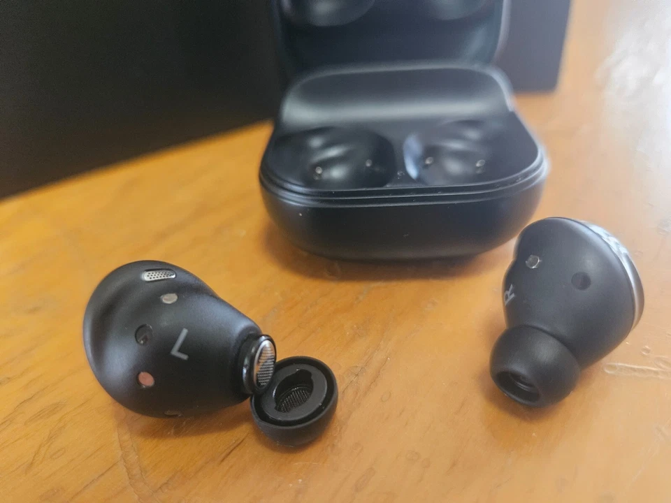 Samsung Galaxy Buds Pro - Phantom Black - Immagine 4 di 4