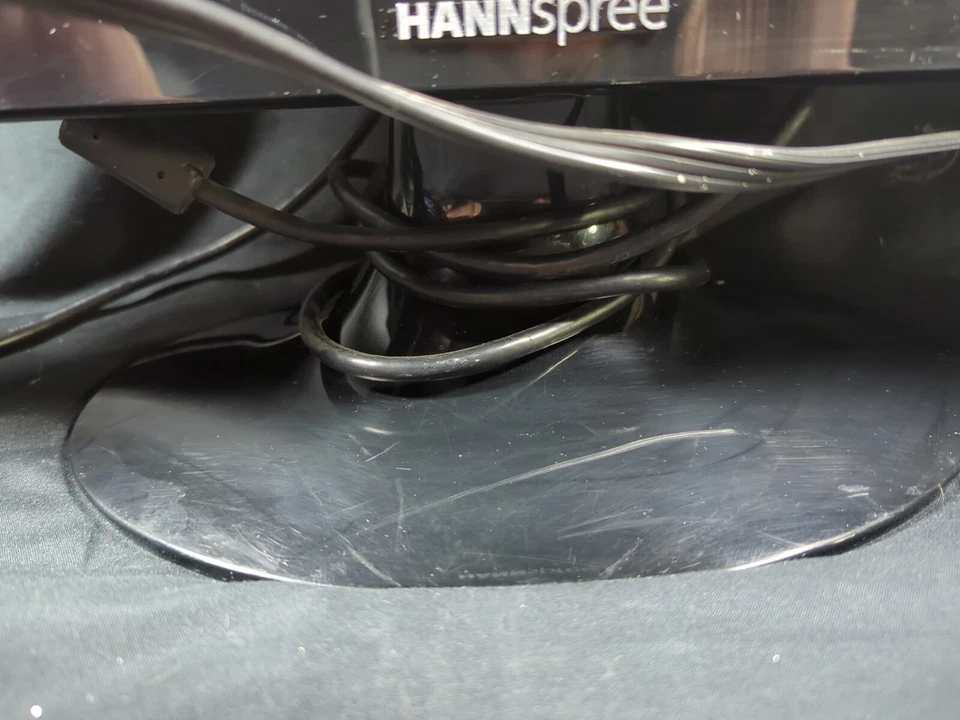 HANNspree HF series HF205DPB 20" LCD Monitor 1600 x 900 DVI - built in speakers - Image 3 of 4