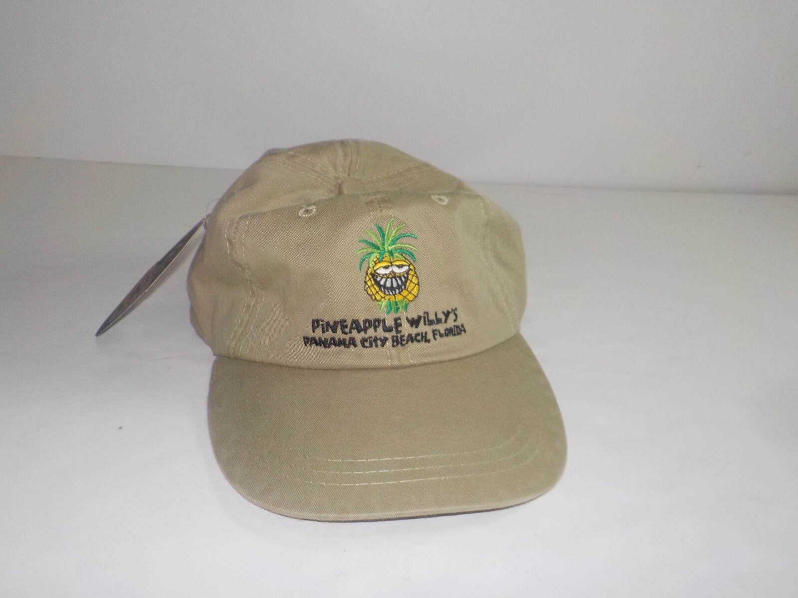 Willy's Beach Hat Cap Strapback Pineapple Willy's… - image 1