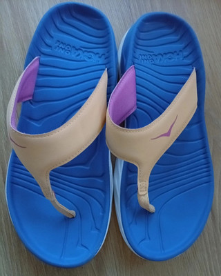 Share Hoka Ora Recovery Thongs Flip Flops Orange Blue US Size Women 9 Men 7 New