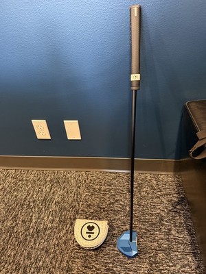 Custom, mint LAB OZ.1 putter