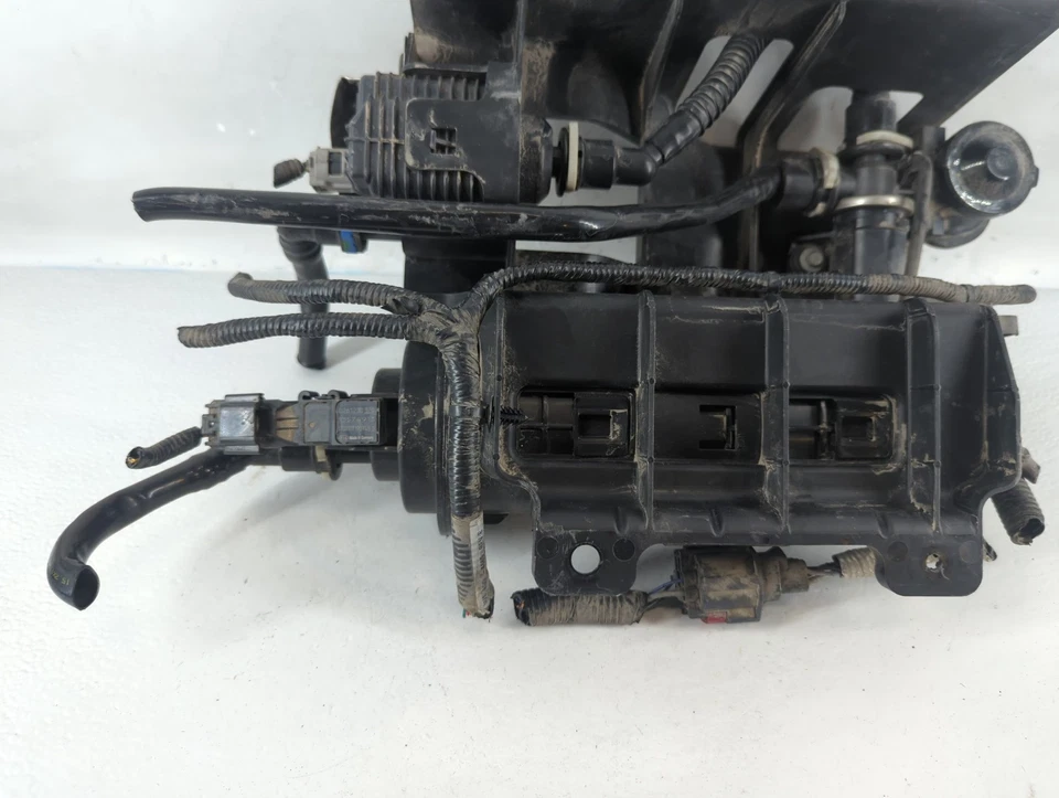 Vasilha de carvão a vapor Chevrolet Volt 2018 HIH7K - Imagem 4 de 4