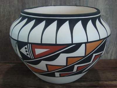 Acoma Pueblo Fine Line Hand Painted Pottery by Joe