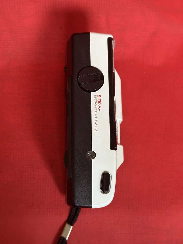 Kodak S100 EF 35mm Film Point & Shoot Camera - Vintage Retro Tested & Working - Image 4 of 4
