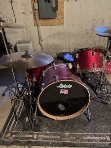 Ludwig Keystone Drum Set - Includes Cymbals And Hardware