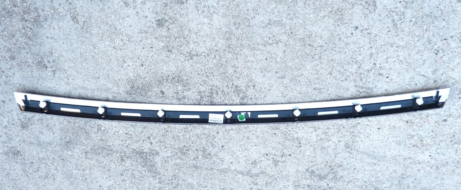 2025 Rolls-Royce Cullinan RR31 Rear Bumper Trim Panel Upper Center 5A55816-03 OE