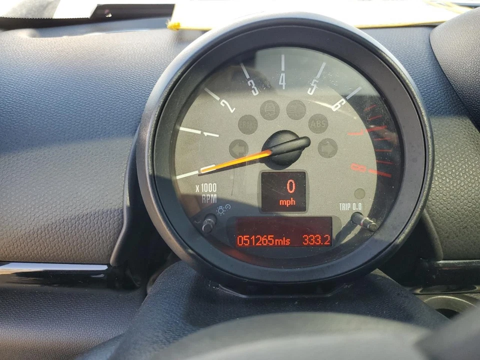 Used Front Lower Center Console fits: 2015 Mini Countryman floor w/o navigation Foto 4 de 4