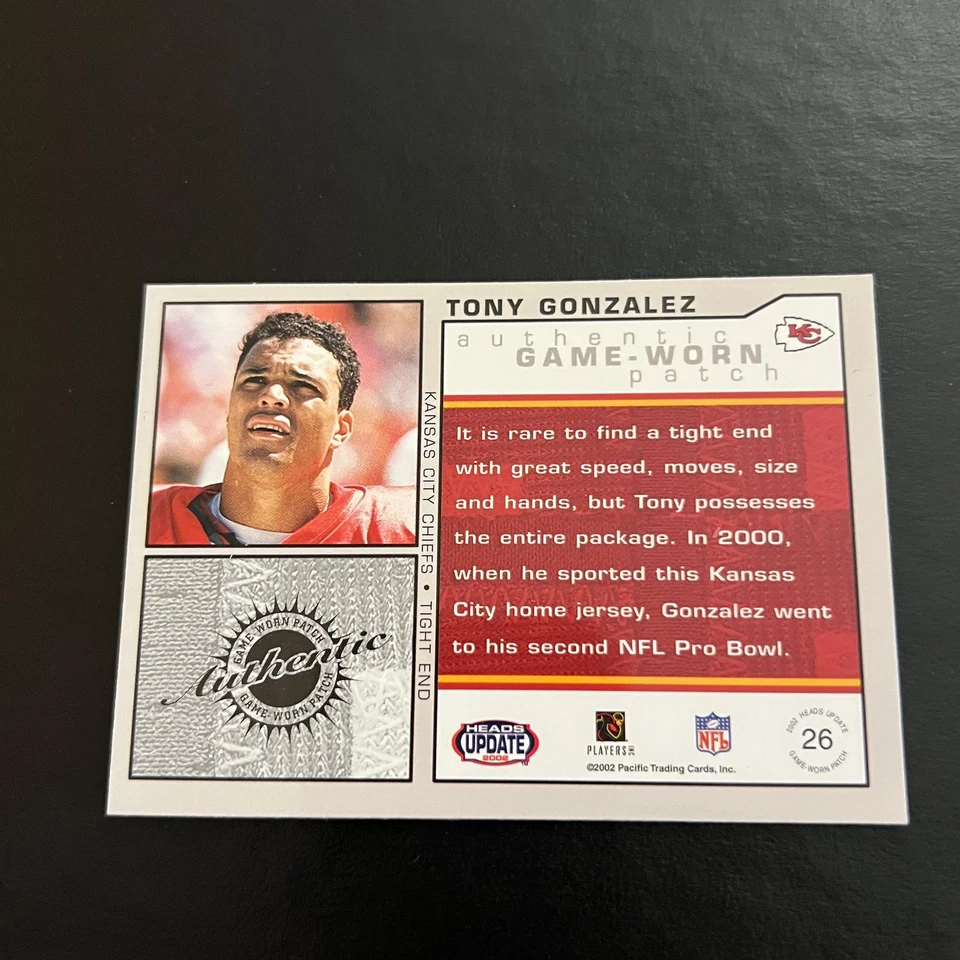 2002 Pacific Heads Update Game Worn Patch Tony Gonzalez /305 KC Chiefs - Image 2 of 2