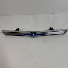 1968-1972 Chevrolet Nova Chevy Ii Bow Tie Hood Emblem Original 3945722 Oem Gm