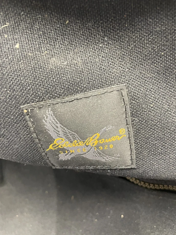 Mochila de equipaje negra Eddie Bauer con ruedas con asas de cuero 15”x13”x22”H Foto 2 de 4