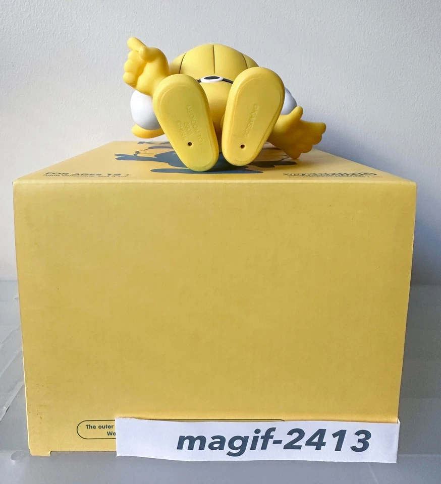 Kaws JPP Amarillo Azul 8 pulgadas 2008 Original Falso 100% Auténtico Foto 3 de 4