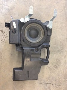 toyota sequoia subwoofer enclosure