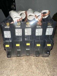 HOM120GFI 10PCS SQUARE D HOMELINE GFCI GROUND-FAULT CIRCUIT BREAKERS