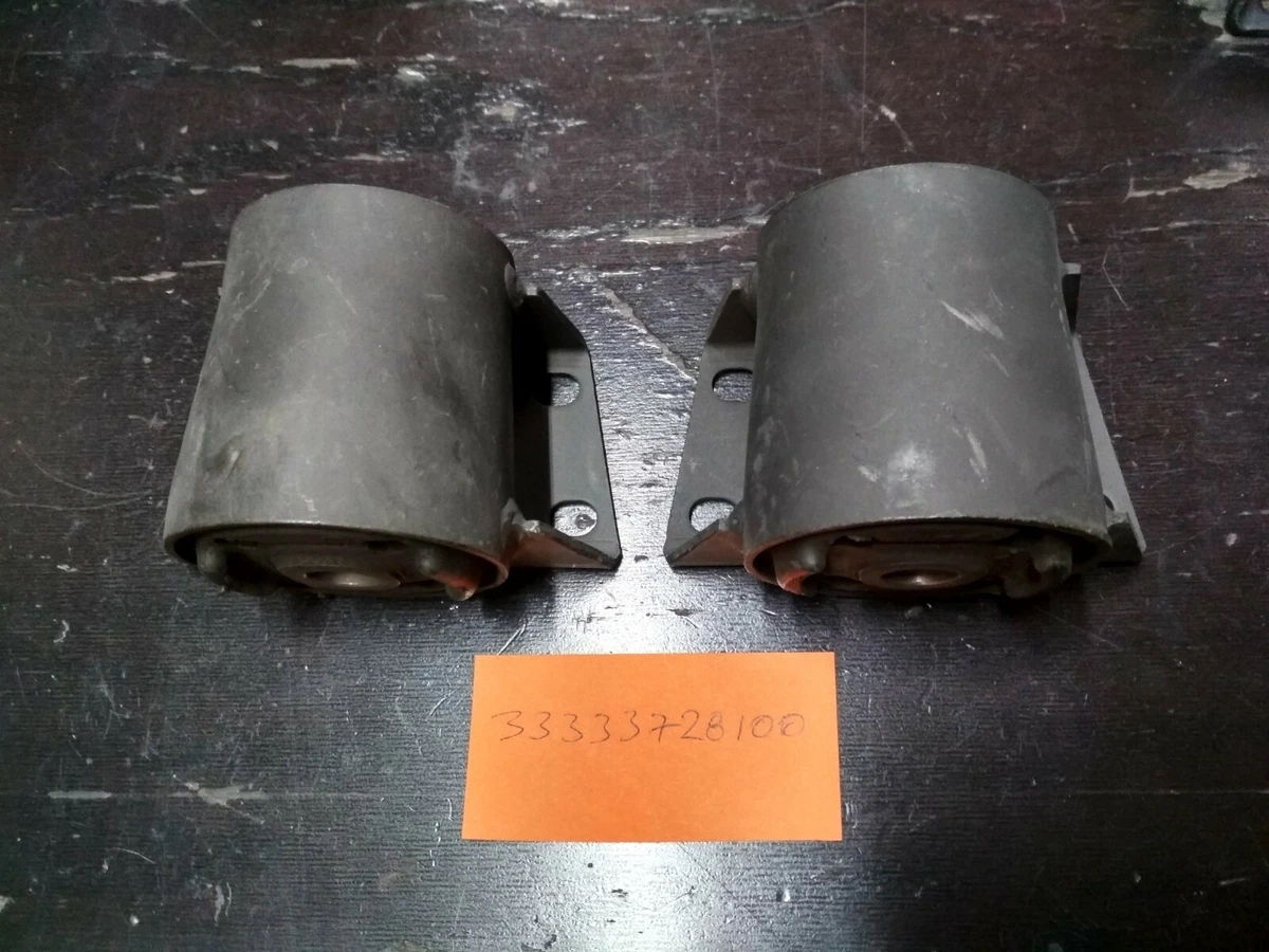 BMW NK-E3-E9 rear axle rubber mountings(2) NEW GENUINE 33333728100