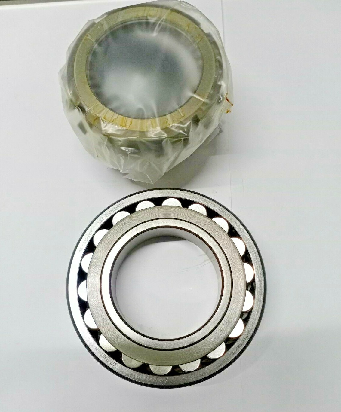 22211 EK C3 W33 + H 311 SLEEVE SKF NEW OPEN Spherical Roller Bearing