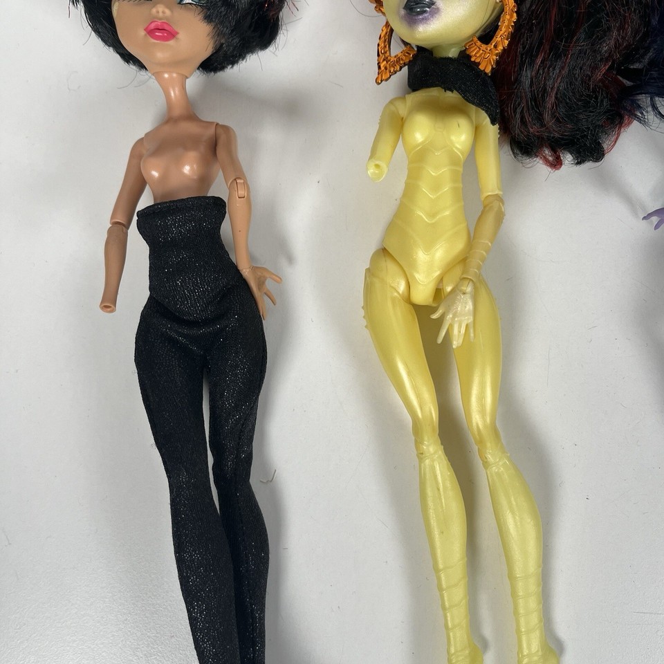 5x Monster High Doll Bundle Some Missing Arms, Clothing And Accessories
