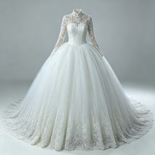 Ball Gown Wedding Dress Tulle Bridal Gown With Lace Hem Long Train