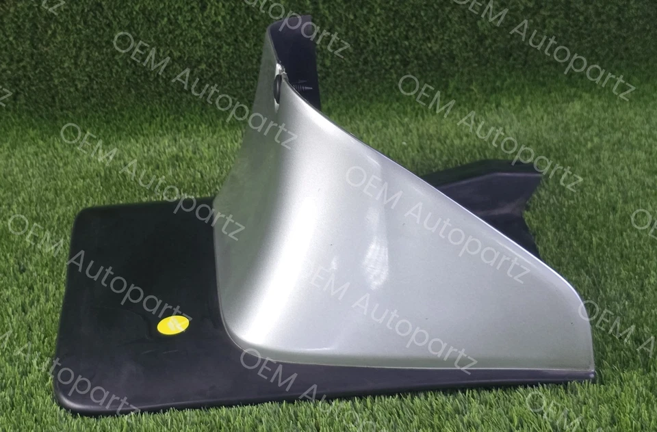 Оригинальный б/у задний правый брызговик со стороны пассажира для Lexus GX470 2003-2009 годов выпуска - Изображение 3 из 4