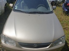 Capot Mazda 323