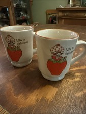 2 Vintage Strawberry Shortcake Mugs Designer Collection Made In Korea 1980s 80s