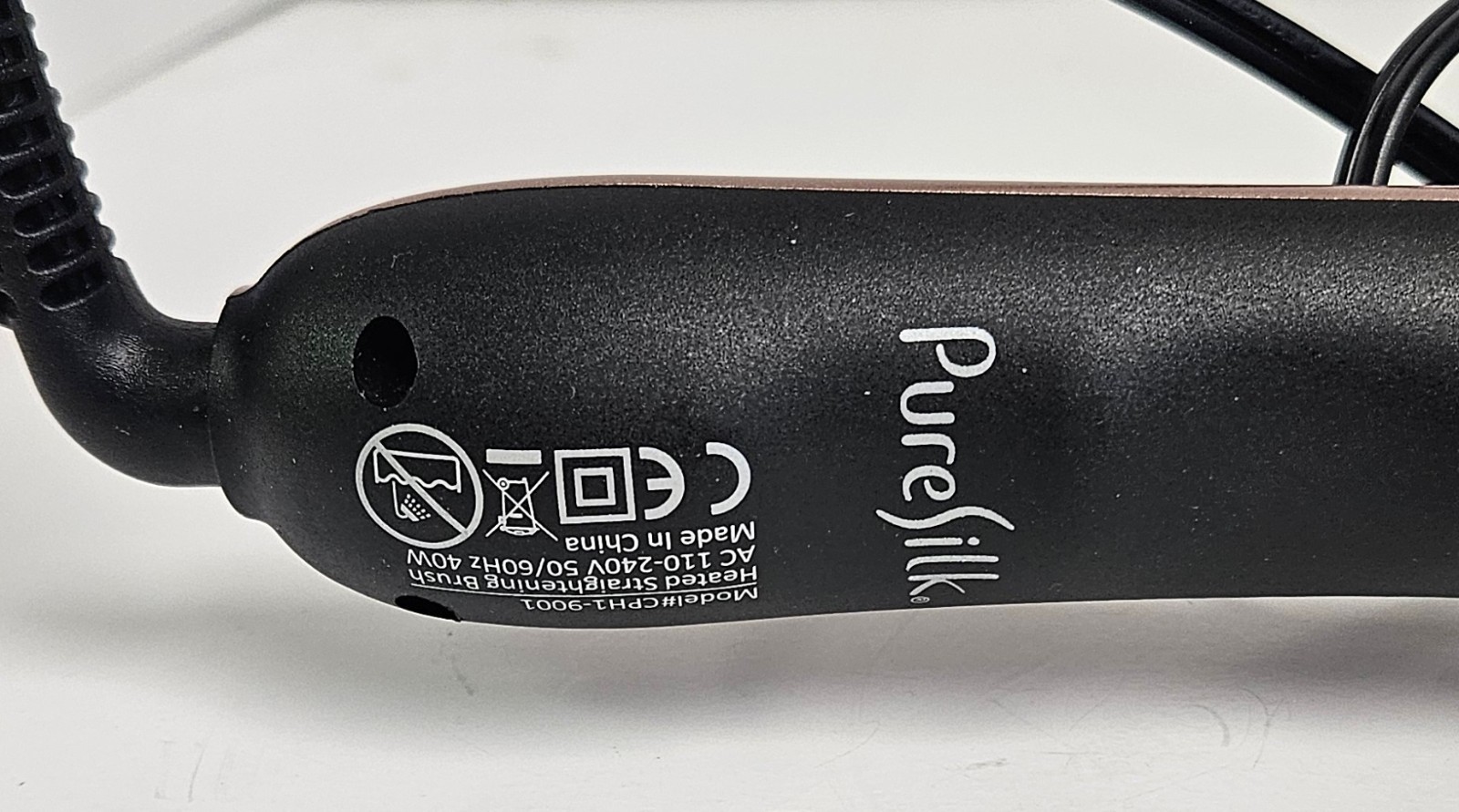 Pure Silk Heated Straightening Brush Heats Quickly