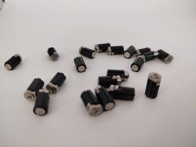 Nintendo DS Lite Scharnier   Reparatur Ersatz NEU - NDSL Ersatzteile