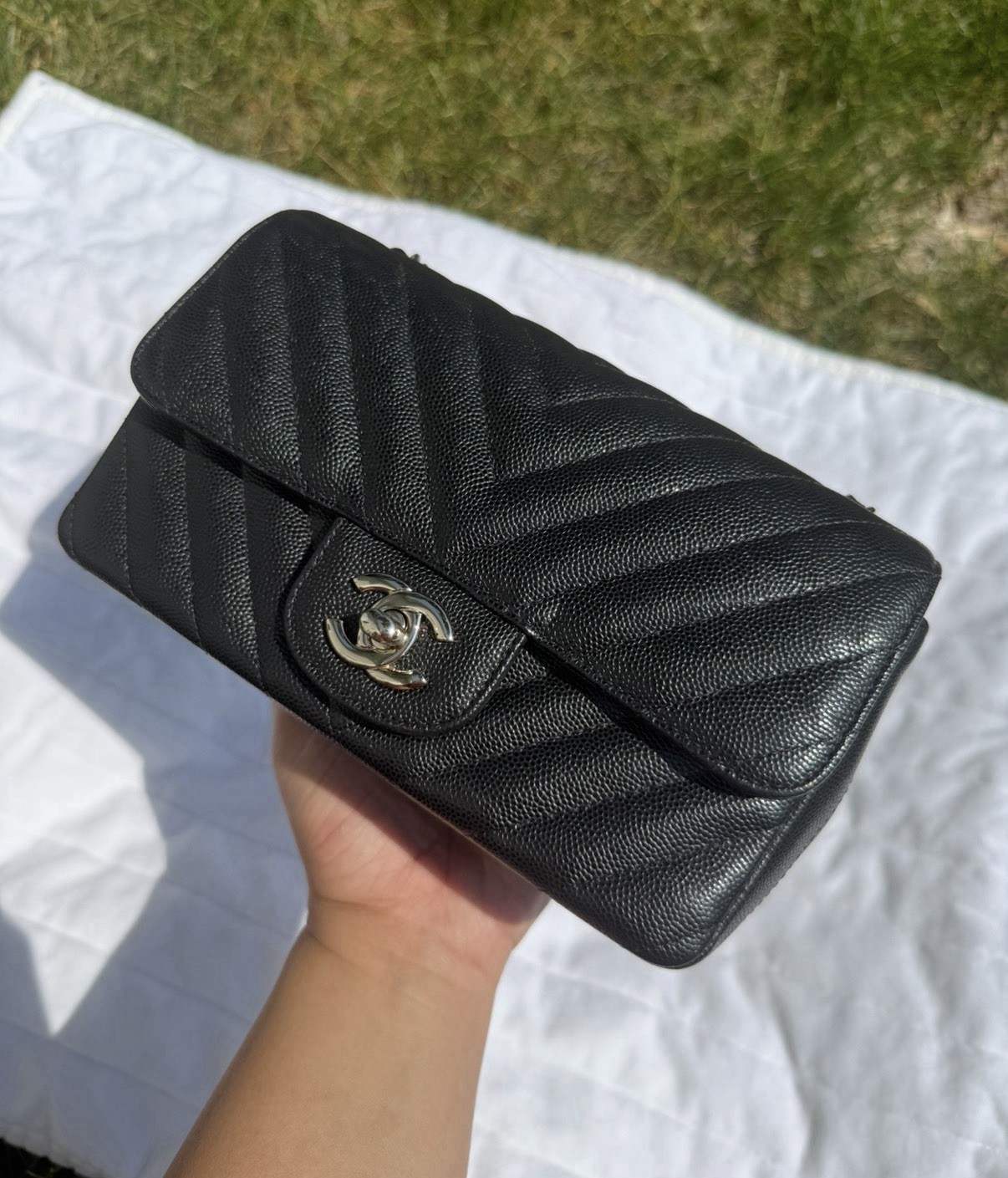 Chanel rectangular mini chevron black - image 3