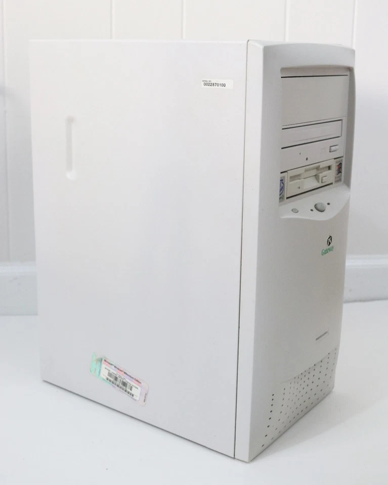 Gateway Professional v933 Intel Pentium III, 128MB RAM, Windows ME ⭐Retro Gaming - Image 4 of 4