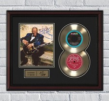 B.B. King Framed Gold or Platinum 45 Record w/ Reproduction Signatures