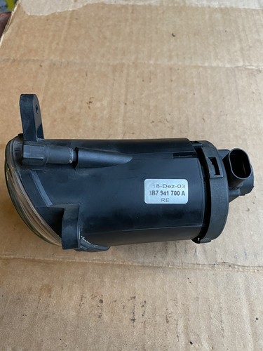ORIGINAL VW Passat (2001-2005) Fog Light Assembly-Passenger Side 3B7941700A - Picture 2 of 3