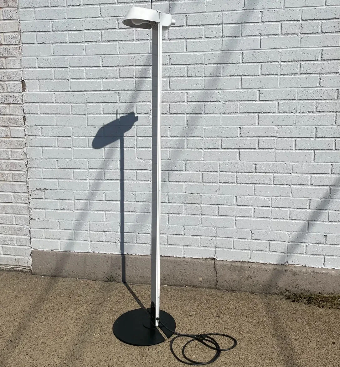 Ron rezek floor lamp deals