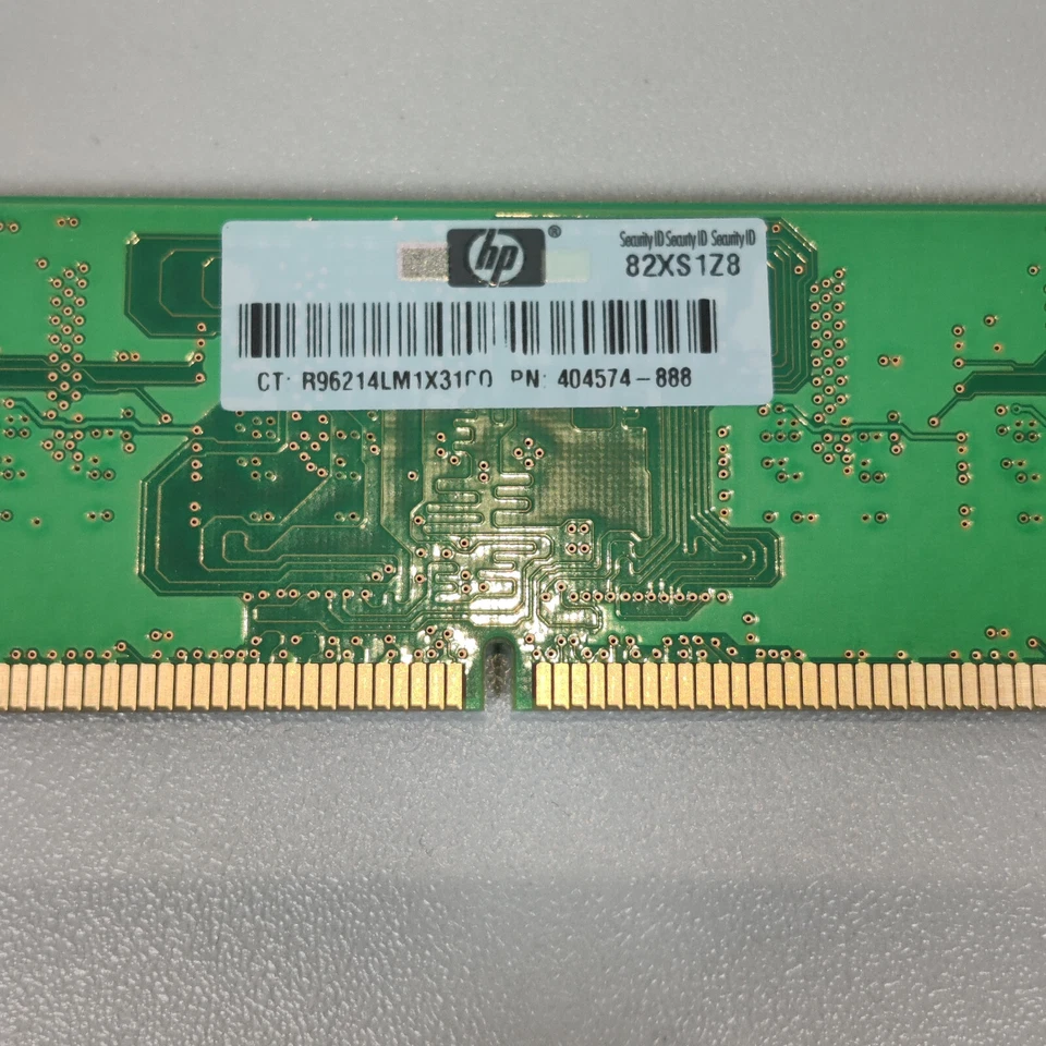 Micron MT8HTF12864AY-800E1 PC2-6400U-666-12-D0 1GB Memory RAM DDR2-800Mhz - Image 2 of 4