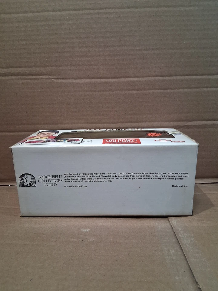 Jeff Gordon Oficial Chevrolet Suburban Truck Bank Die-Cast Foto 3 de 3