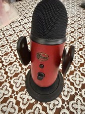 Microfono Blue Yeti USB – Edizione Rossa