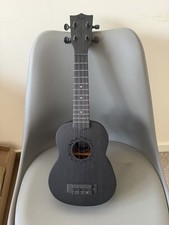 Flight: NUS310BB Soprano Ukulele - Blackbird Ukulele Instrument Ukulele