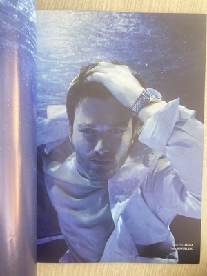 Magazine L'Officiel Turquie - Mai 2022 - Édition Collector Avec Kıvanç Tatlıtuğ - Bon état