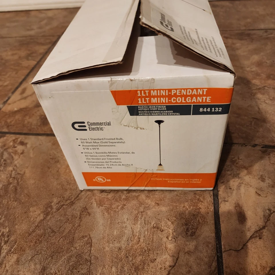 Mini colgante eléctrico comercial 6" W 44" H bombilla esmerilada estándar vendedor de EE. UU. Foto 4 de 4