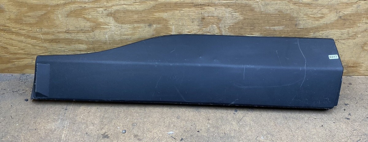 133240　ドレープ［１９０×１０７］［ＮＶ］ 2019 2020 2021 Toyota Rav-4 Rear Door Molding Lower Right 75077