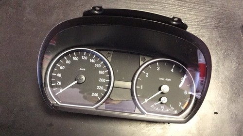 BMW 1 E81 E87 2008 Benzin Front Tacho Kombiinstrument 9187038