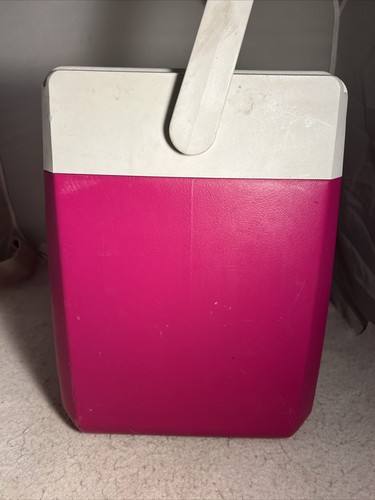Vintage Coleman 18 Cooler 18 Qt 80’s Retro Fuchsia/White Model 5218 - Picture 4 of 9