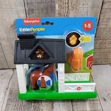 Fisher Price Little People Farm Horse Stable Wash Up Lights Up Plays Music 2021