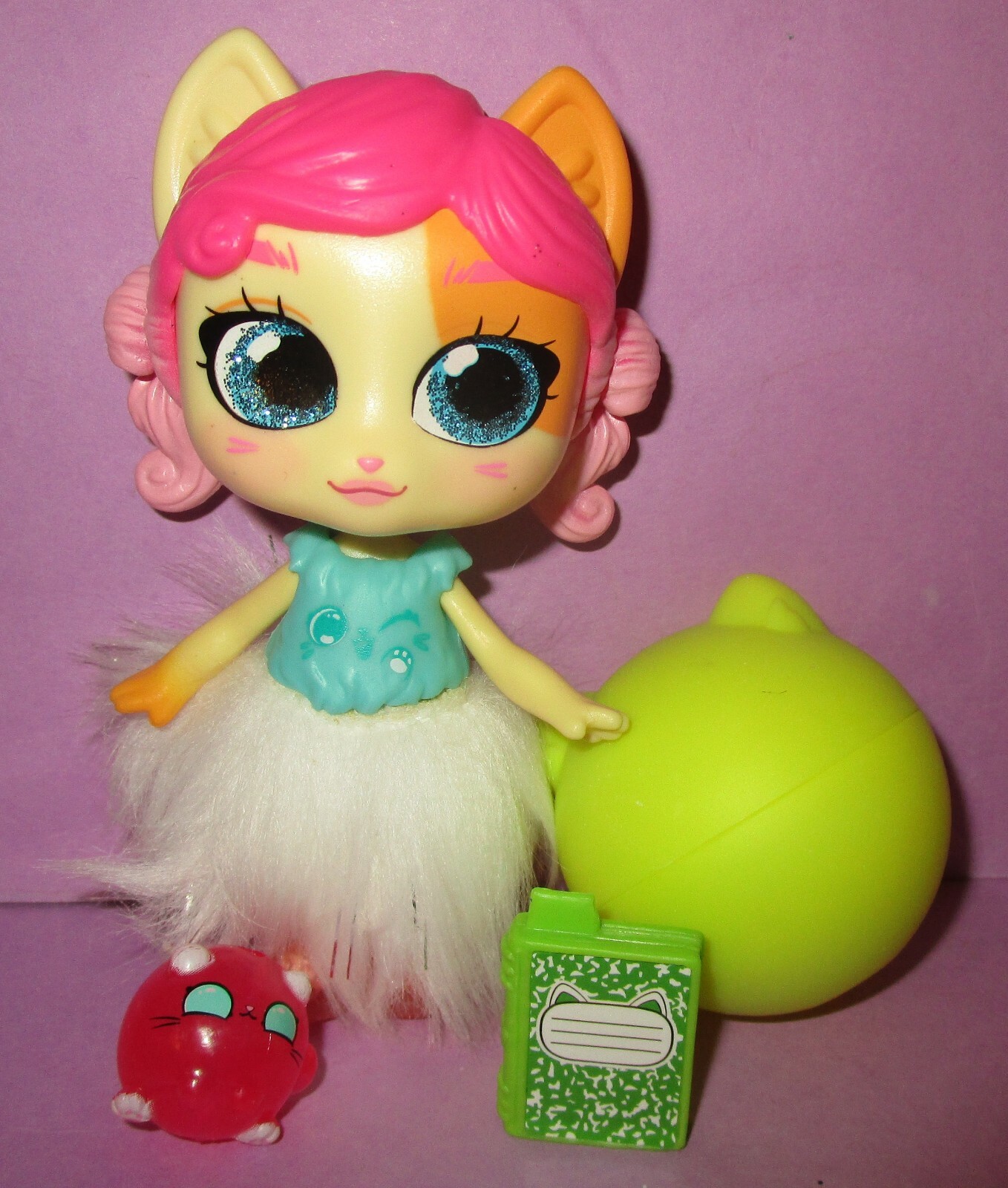 Kitten Catfe Cafe Doll Series 3 Honey Tea Tea Jakks Pacific Meowble Cat Girl Toy