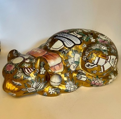 Große Vintage japanische schlafende Katze 9,5'' Porzellan Blumen handbemalt Figur