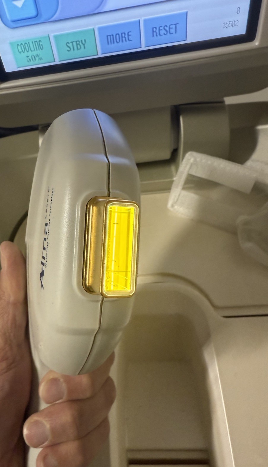 Alma Harmony XL Cooled 540-950 nm Handpiece For Vascular and Pigmented Lesions